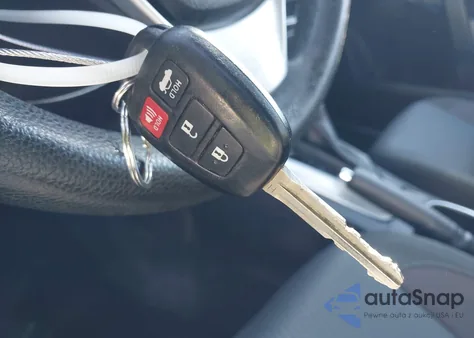 2017 Toyota Corolla Le из США, поврежденный, VIN 2T1BURHE7HC819235